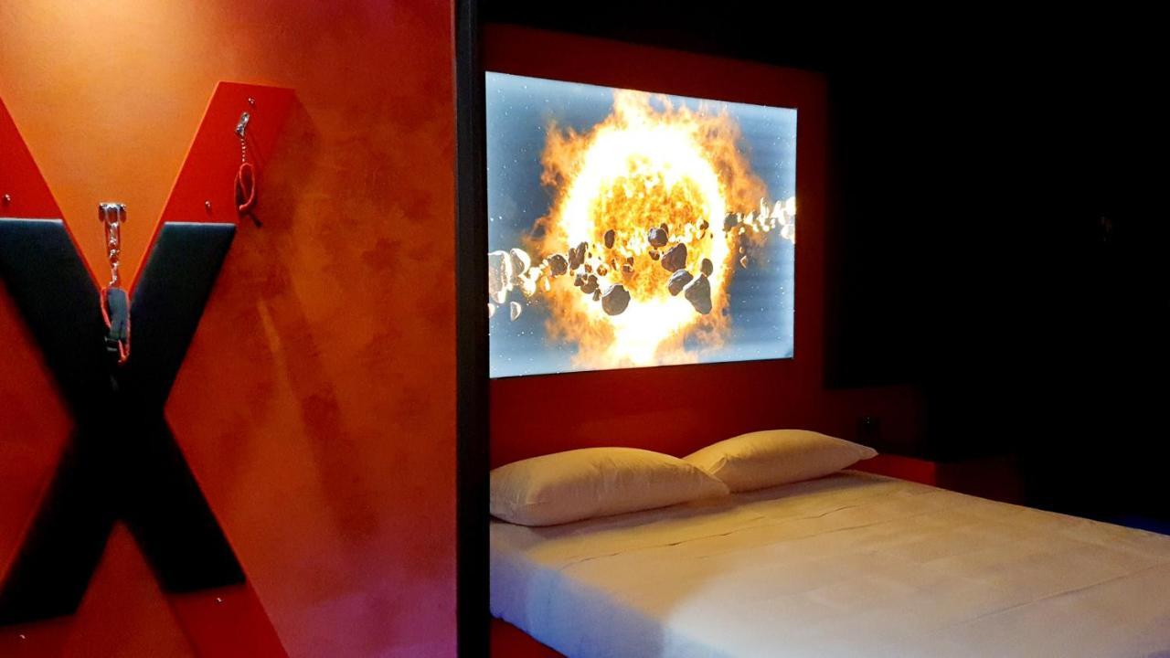 C Rooms - Love Motel Monza Cinisello Balsamo Exterior foto